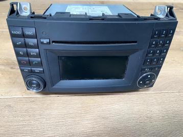 Mercedes  Sprinter radio MF2830 beschikbaar voor biedingen