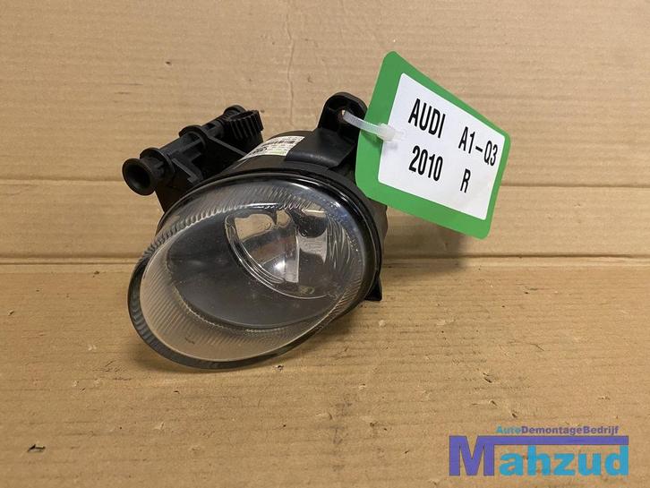 AUDI A1 Rechts voor mistlamp 2010-2018 8T0941700, Auto-onderdelen, Verlichting, Audi, Gebruikt, Ophalen of Verzenden