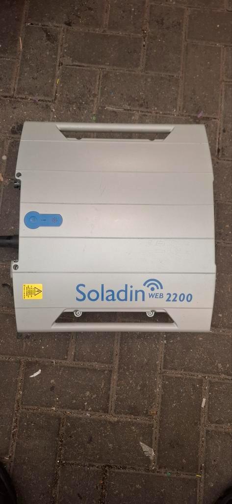 Soladin Omvormer - Zonnepanelen, Hobby en Vrije tijd, Elektronica-componenten, Gebruikt, Ophalen