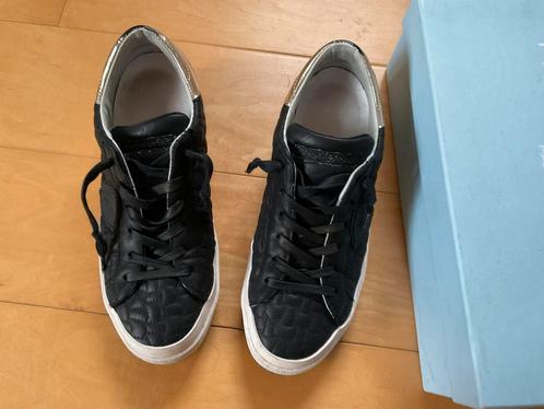 Philippe Model dames maat 40 zwart leer, Kleding | Dames, Schoenen, Zo goed als nieuw, Sneakers of Gympen, Zwart, Verzenden