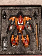 Masterpiece Transformers GT-Chiyou-02 Landbull, Verzamelen, Transformers, Overige generaties, Ophalen of Verzenden, Zo goed als nieuw