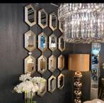 2 model zie foto champagne honingraat spiegel mirror NEW, Huis en Inrichting, Woonaccessoires | Spiegels, Ophalen of Verzenden