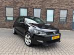 Volkswagen Polo TEAM 1.2 TSI 105PK Airco Cruise PDC Navi, Voorwielaandrijving, Stof, Zwart, 4 cilinders