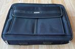 Laptop tas 17 inch, Ophalen of Verzenden, 17 inch of meer, Zo goed als nieuw, Schoudertas