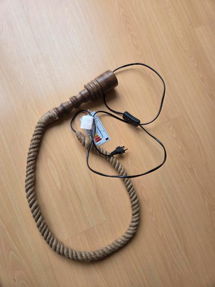 Decoratieve Touwlamp - Nieuwstaat!, Huis en Inrichting, Lampen | Hanglampen, Zo goed als nieuw, Minder dan 50 cm, Hout, Stof, Ophalen of Verzenden