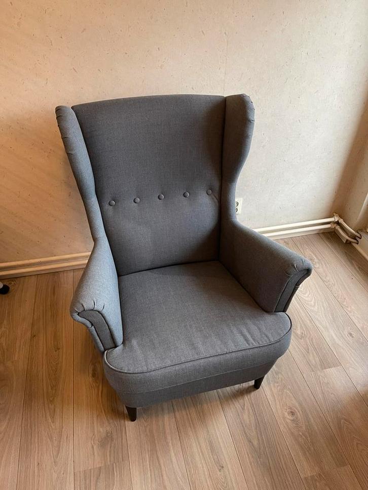 Strandmon IKEA stoel grijs, Huis en Inrichting, Fauteuils, Zo goed als nieuw, 50 tot 75 cm, 75 tot 100 cm, Ophalen