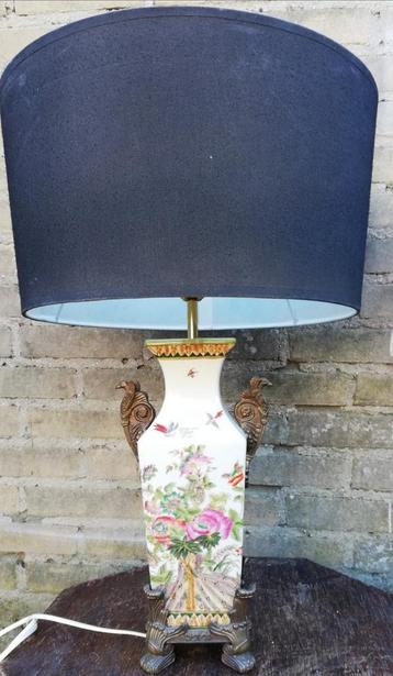 Tafellamp <<<<<Chinese porseleine vaas. 34 cm.  beschikbaar voor biedingen
