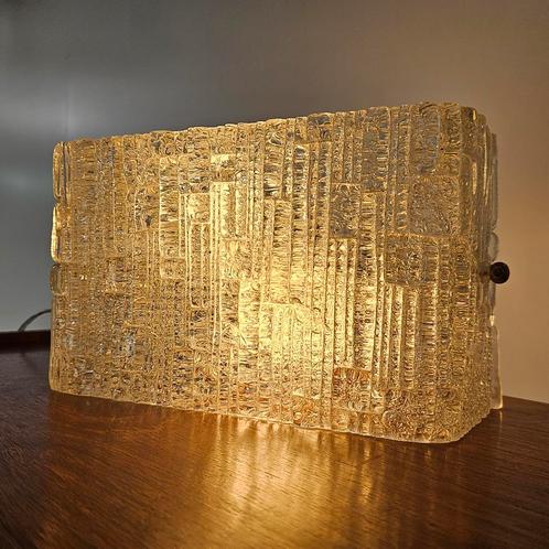 Vintage glazen wandlamp, Huis en Inrichting, Lampen | Wandlampen, Gebruikt, Glas, Metaal, Ophalen of Verzenden