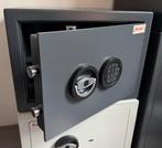 Zeer degelijke mooie kluis brandkast Secret Safes, Ophalen, Zo goed als nieuw, Brandkast
