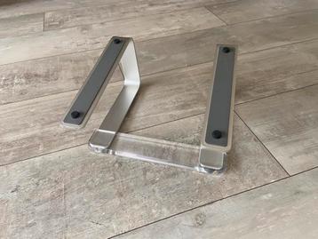 Griffin Elevator Standaard voor laptops beschikbaar voor biedingen