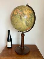 Antieke, globe, wereldbol, Kosmos Stuttgart met kompas, 1928, Variavintage, Ophalen of Verzenden, Leiden, Variavintage@hotmail.com