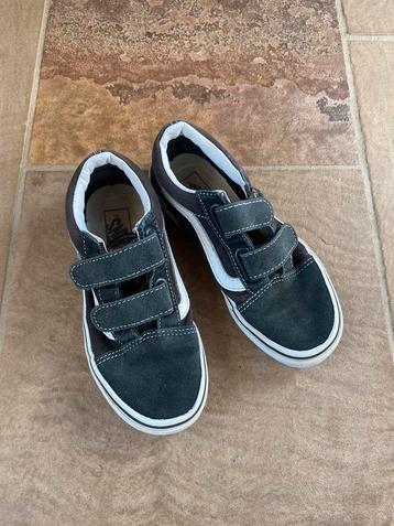 Vans, zwart / wit, maat 31, nette staat beschikbaar voor biedingen