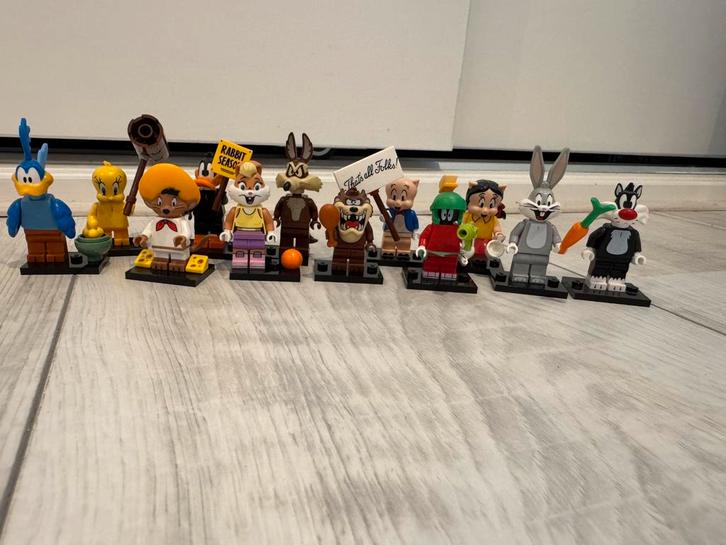 Lego Looney Tunes Mini figures complete set, Kinderen en Baby's, Speelgoed | Duplo en Lego, Zo goed als nieuw, Ophalen of Verzenden