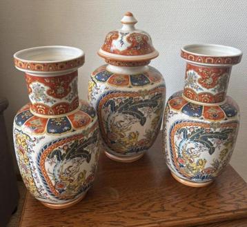 Porseleinen vazen set (Eken) beschikbaar voor biedingen