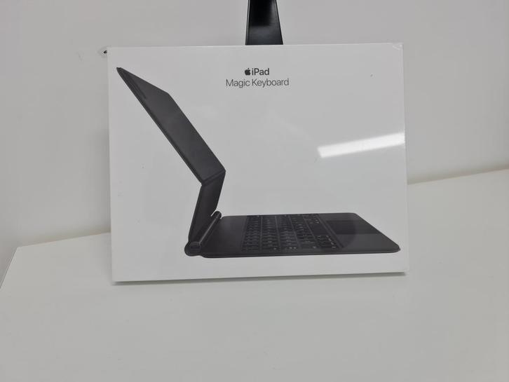 Magic Keyboard iPad Air (4/5e gen) 11-inch iPad Pro - ZWEEDS, Computers en Software, Tablet-hoezen, Nieuw, Bescherming voor- en achterkant