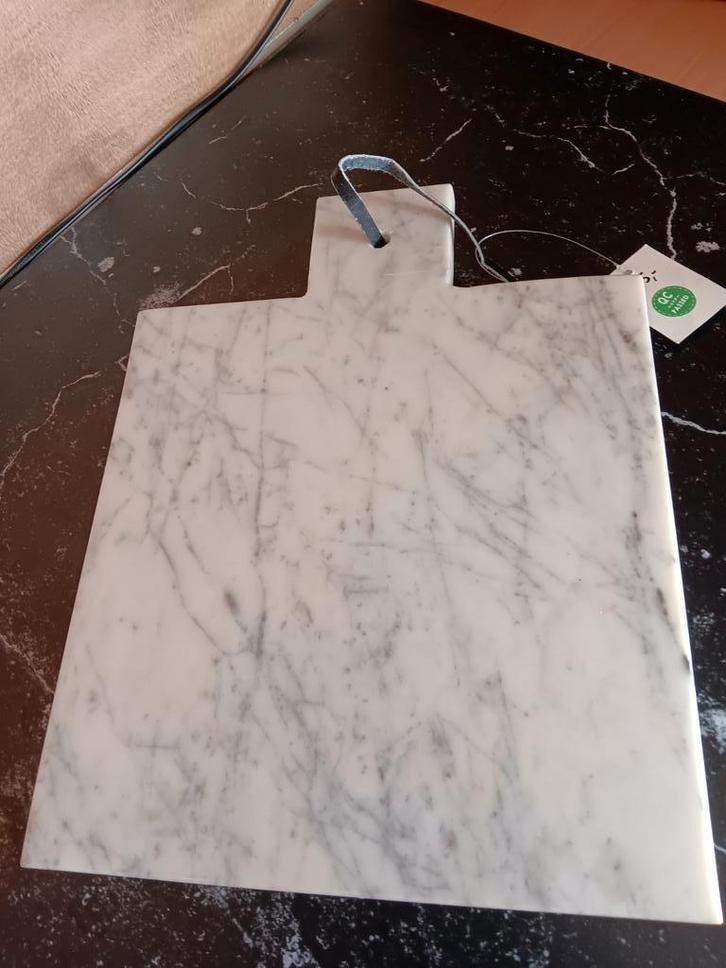 Marmeren snij/decoratie/serveer/borrelplank  NIEUW, Huis en Inrichting, Keuken | Keukenbenodigdheden, Nieuw, Ophalen of Verzenden