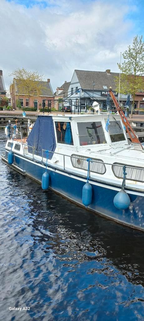 Be - Ja Kruizer verlengd, Watersport en Boten, Motorboten en Motorjachten, Zo goed als nieuw, Staal, 9 tot 12 meter, Diesel, Binnenboordmotor