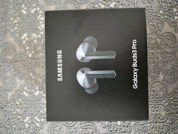 Gloednieuwe samsung galaxy buds3 pro beschikbaar voor biedingen