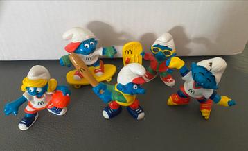 Set van 5 Sportieve smurfen van McDonald's. H.5/6 cm beschikbaar voor biedingen