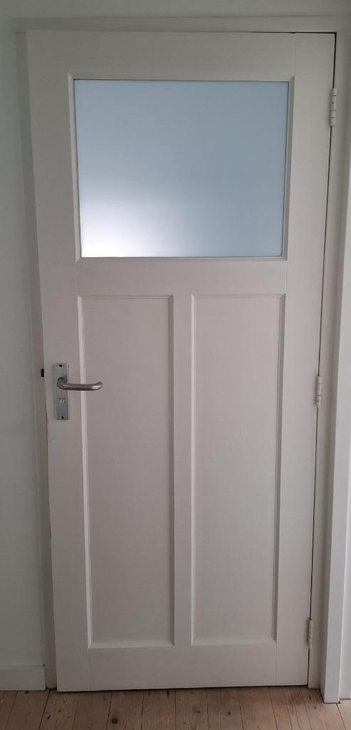 Stompe deuren! Houten deur met klink. 7 stuks los te koop., Doe-het-zelf en Verbouw, Deuren en Horren, Gebruikt, Binnendeur, 200 tot 215 cm