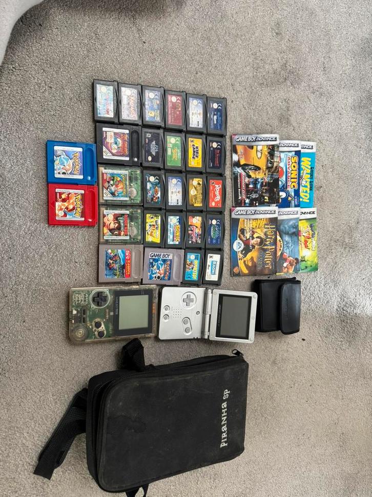Gameboy / gameboy spellen / zolderschoonmaak, Spelcomputers en Games, Spelcomputers | Nintendo Game Boy, Zo goed als nieuw, Game Boy Advance SP