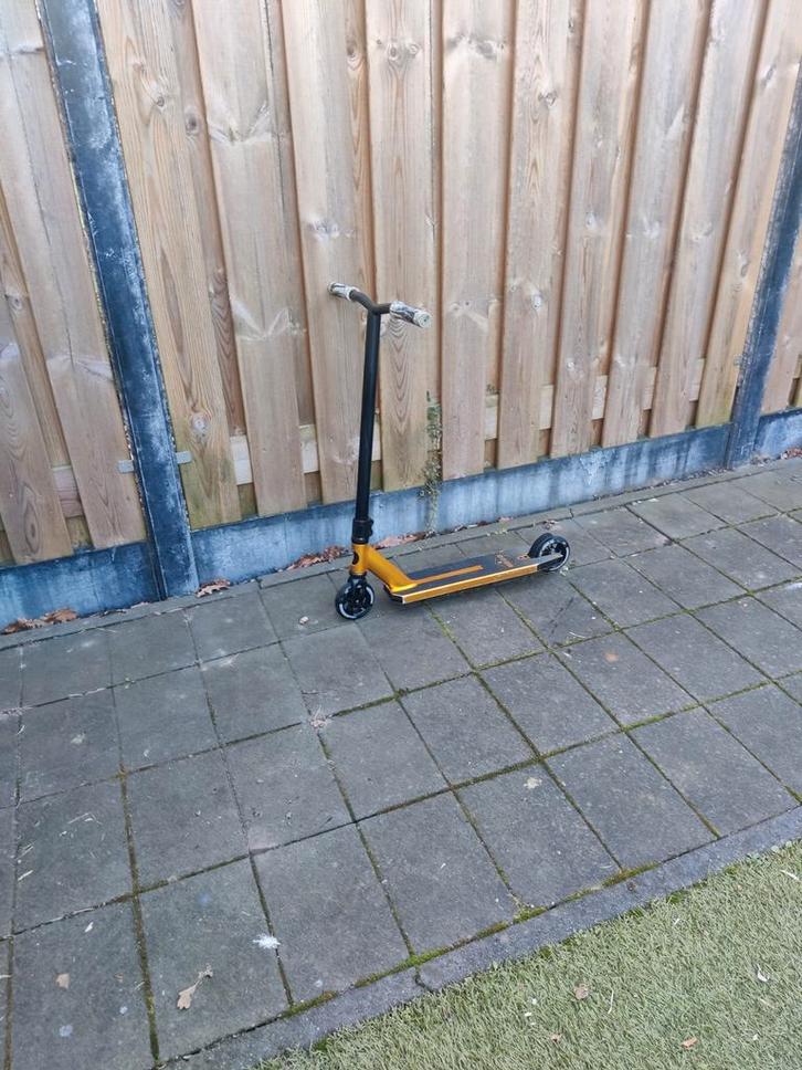 Mad Gear Stunt Step - Perfect voor Tricks!, Fietsen en Brommers, Steps, Gebruikt, Gewone step, Ophalen of Verzenden