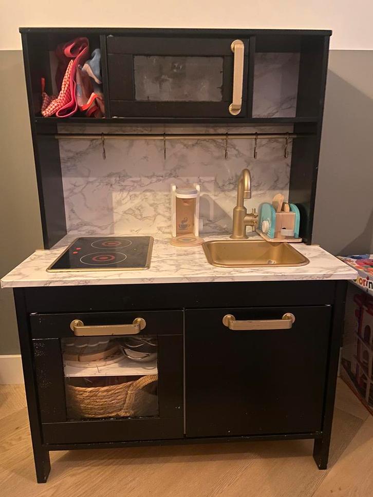 Ikea Speel keuken met toebehoren gepimpt, Kinderen en Baby's, Speelgoed | Speelkeukens, Gebruikt, Speelkeuken, Hout, Ophalen of Verzenden