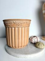 Terracota bloempot, Tuin en Terras, Bloempotten, Steen, Rond, Ophalen of Verzenden, Zo goed als nieuw