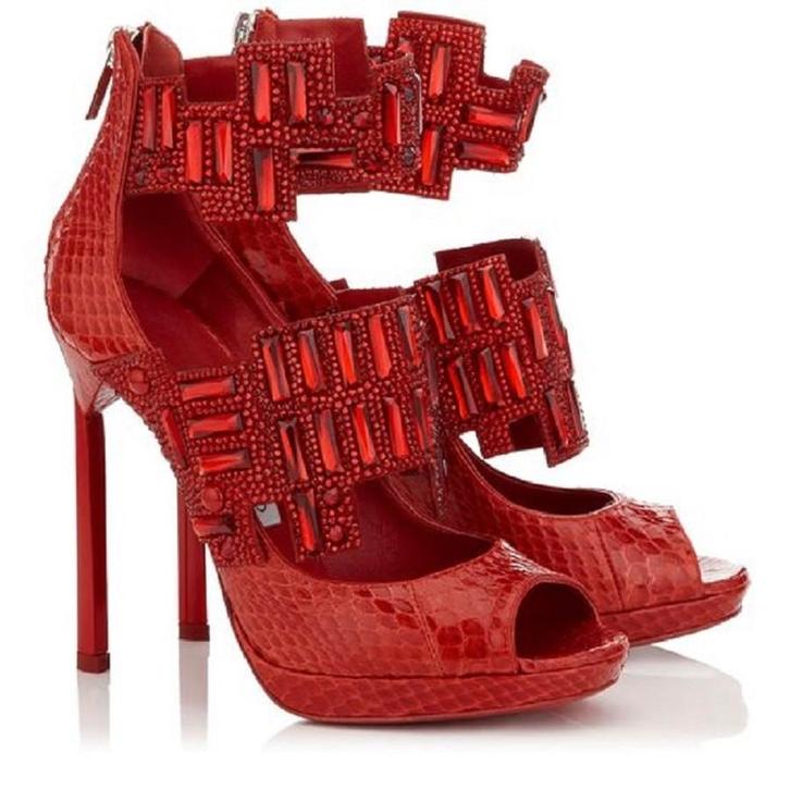 Prachtige Jimmy Choo Jing sandalen met kristallen, mt 37, Kleding | Dames, Schoenen, Nieuw, Sandalen of Muiltjes, Rood, Verzenden