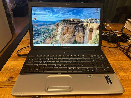 Compaq laptop, Computers en Software, Windows Laptops, Zo goed als nieuw, 15 inch, 2 tot 3 Ghz, Ophalen of Verzenden
