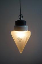 art deco hanglamp geslepen glas ribbel bol porselein chroom, Ophalen of Verzenden