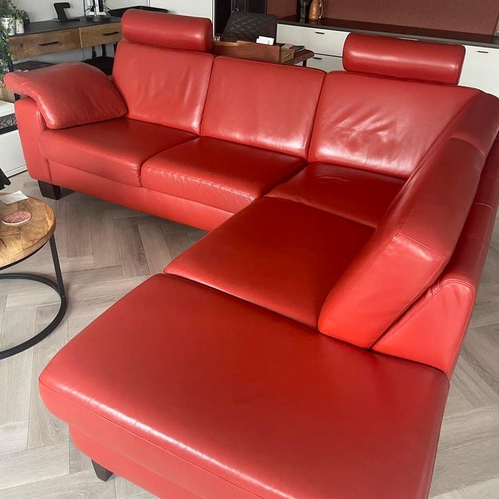 Mooie grote hoekbank - Design by Montél, Huis en Inrichting, Banken | Complete zithoeken, Gebruikt, Ophalen