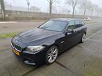 BMW 5-Serie 520I 135KW Touring Aut8 2012 LEES BESCHRIJVING!!, 4 cilinders, 2000 kg, Zwart, Origineel Nederlands