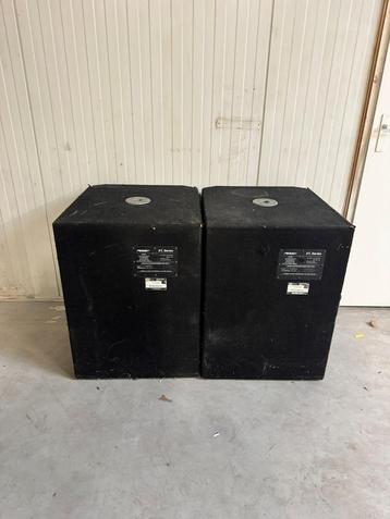 18 inch sub beschikbaar voor biedingen