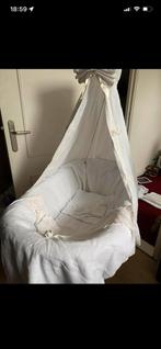 Rotan baby bed op wielen, Ophalen, Gebruikt, Overige typen