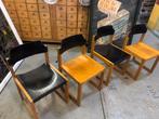 Set van 4 houten stoelen, Ophalen, Zwart, Zo goed als nieuw, Vier