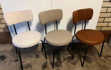 2 stuks Bronx71 alleen cognac eetkamerstoel Lyon stapelbaar beschikbaar voor biedingen