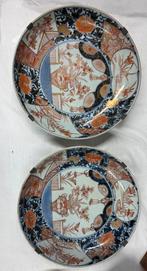 Twee grote imari  borden 31 cm ! 18e eeuw vroeg, Antiek en Kunst, Antiek | Porselein, Ophalen of Verzenden