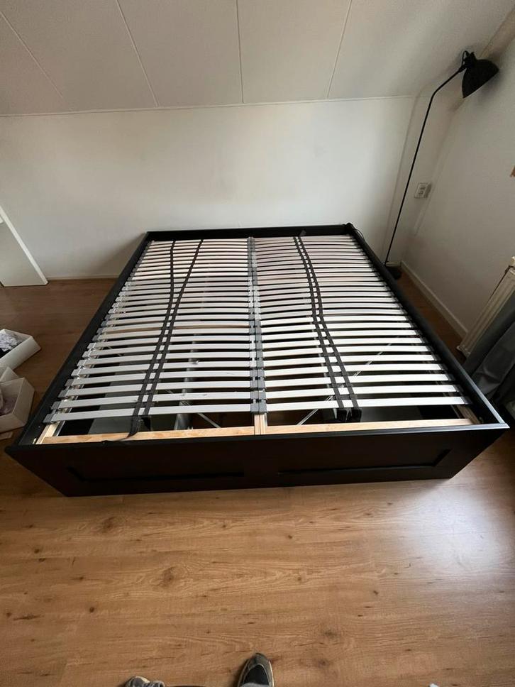 Bedframe ikea BRIMNES Bedframe met opberglades, Huis en Inrichting, Slaapkamer | Bedden, Gebruikt, Tweepersoons, 180 cm, 200 cm
