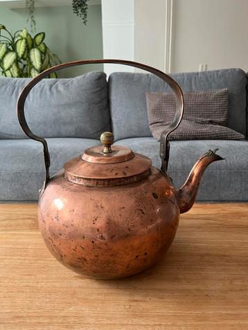 Koperen ketel beschikbaar voor biedingen