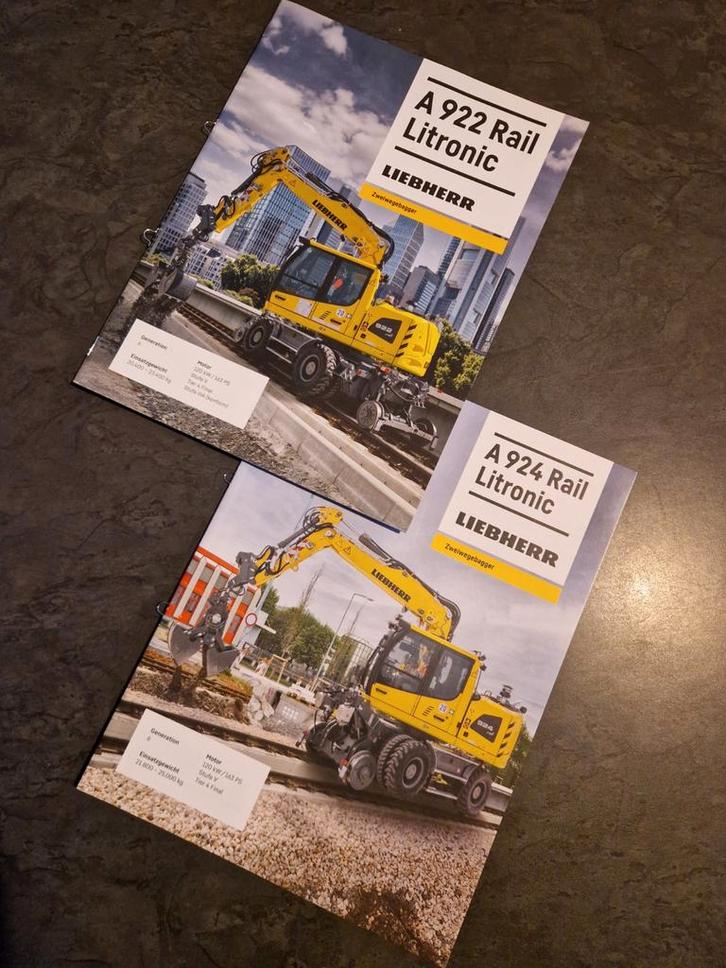 Liebherr A 922/924 Rail Litronic Brochures, Boeken, Catalogussen en Folders, Zo goed als nieuw, Ophalen of Verzenden