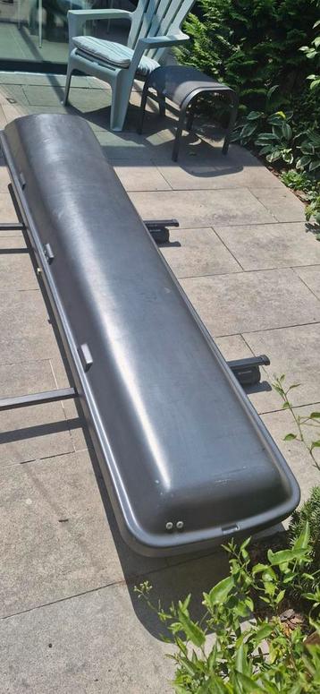 Dakkoffer 230x 50x30 en dakdragers  beschikbaar voor biedingen