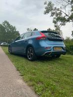 Volvo V40 2.0 D2 120PK 2016 Blauw nieuwe egr en nieuwe apk, Auto's, Volvo, 4 cilinders, 1969 cc, Blauw, Origineel Nederlands
