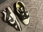 Nike dunk low panda - maat 39, Kleding | Dames, Schoenen, Zwart, Nike, Ophalen of Verzenden, Sneakers of Gympen