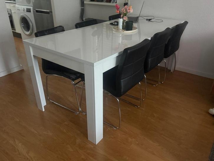 Hoogglans witte eettafel 200x90, Huis en Inrichting, Complete inboedels, Ophalen