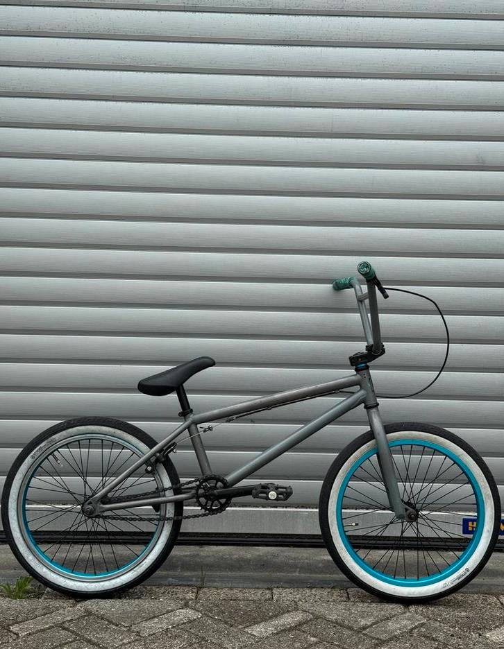 BMX RADIO SAIKO 20” fiets 20 inch met remmen in goede staat, Fietsen en Brommers, Fietsen | Crossfietsen en BMX, Zo goed als nieuw