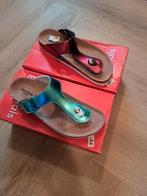 TEEN SLIPPERS NIEUW MAAT 35 METALLIC BORDEAUX ROOD, Ophalen of Verzenden, Nieuw, Overige typen