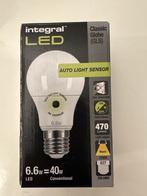 Integral LED lamp E27 met lichtsensor, 30 tot 60 watt, Led-lamp, Soft of Flame, Nieuw