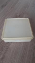 TUPPERWARE DOOS, Huis en Inrichting, Keuken | Tupperware, Ophalen of Verzenden, Zo goed als nieuw, Wit