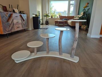 Houten taartstandaard bruidstaart beschikbaar voor biedingen